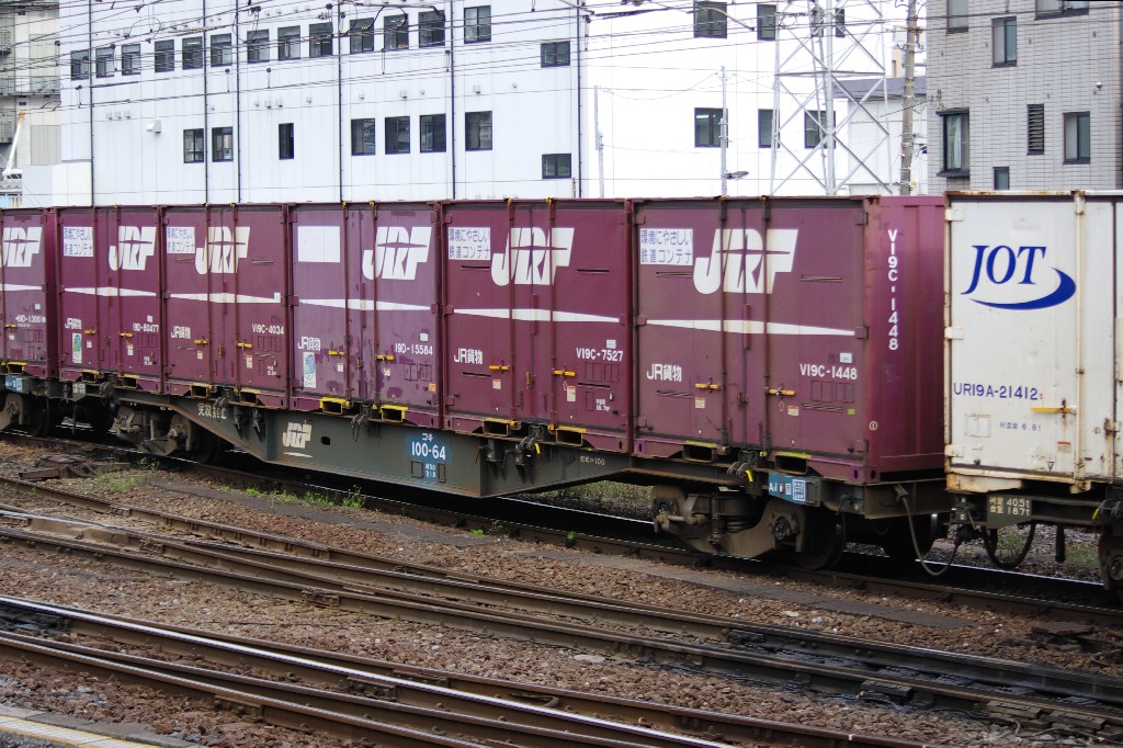 f0203926_2205020.jpg