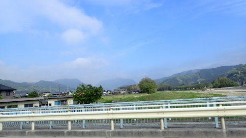 a0338094_00354240.jpg