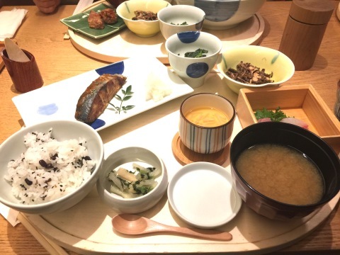 e0155643_09313588.jpeg