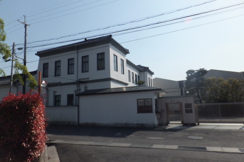 e0041047_04472350.jpg