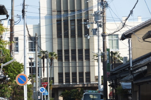 e0041047_04510632.jpg