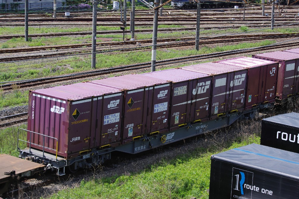 f0203926_21345361.jpg