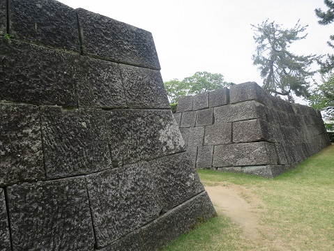 f0202151_22402850.jpg