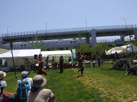e0272108_01074888.jpg