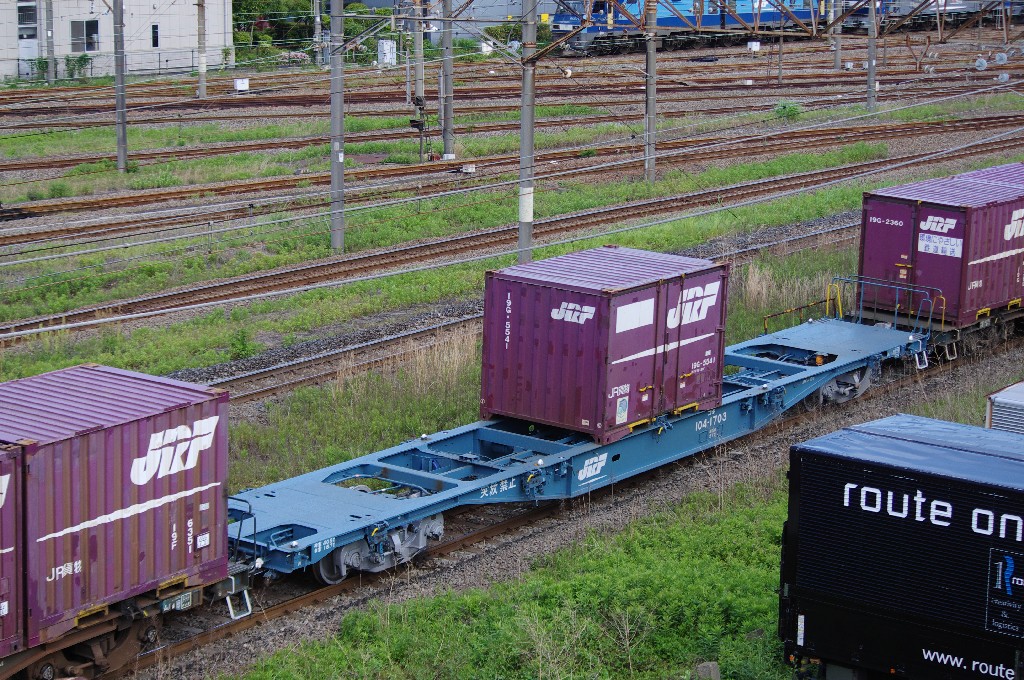 f0203926_02052.jpg