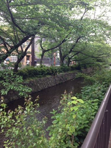 f0347891_23084836.jpeg