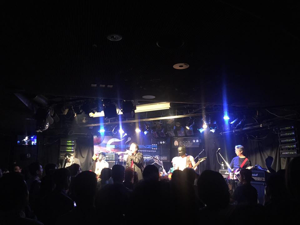 f0236990_8392893.jpg