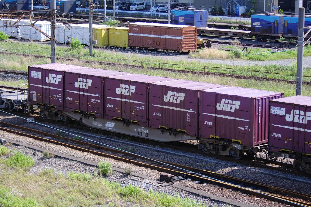 f0203926_2144616.jpg