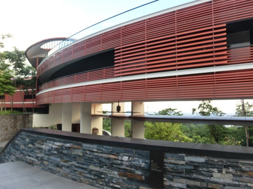 b0358928_113045.jpg