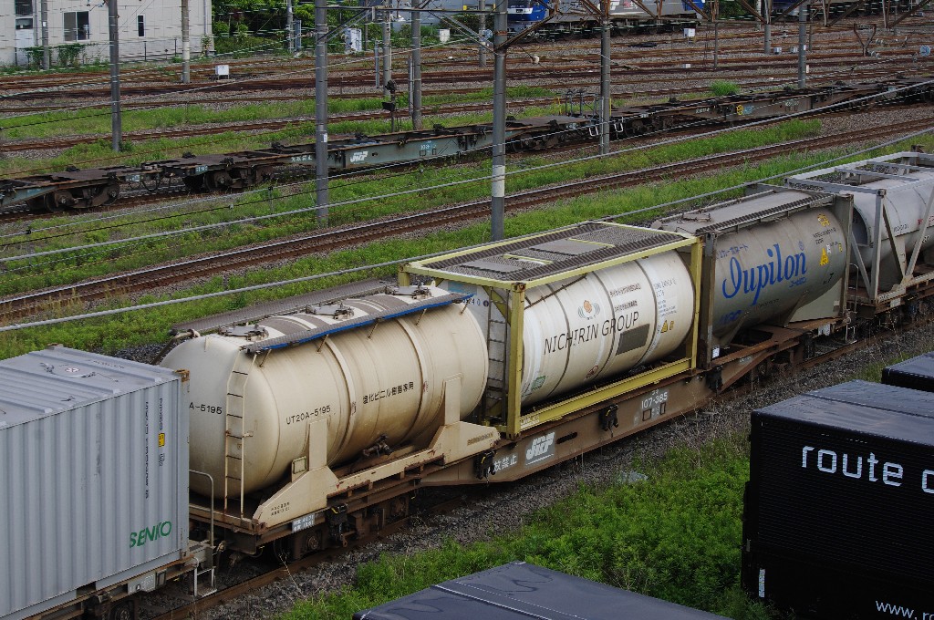 f0203926_2247523.jpg