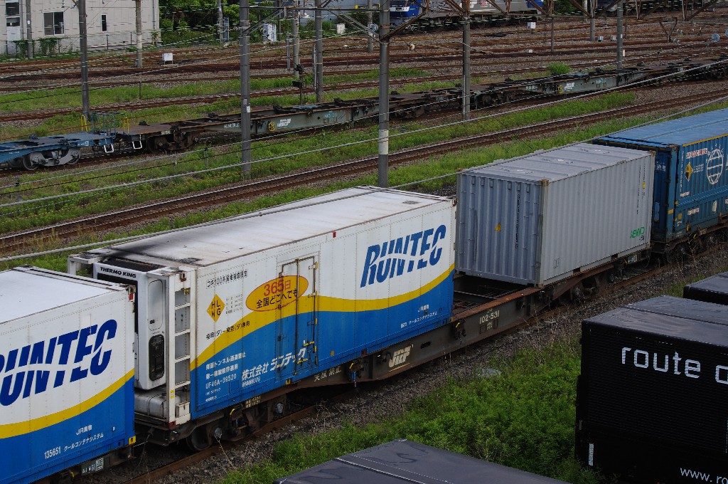 f0203926_22482910.jpg