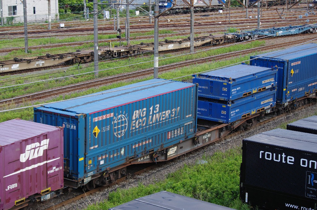 f0203926_22503082.jpg