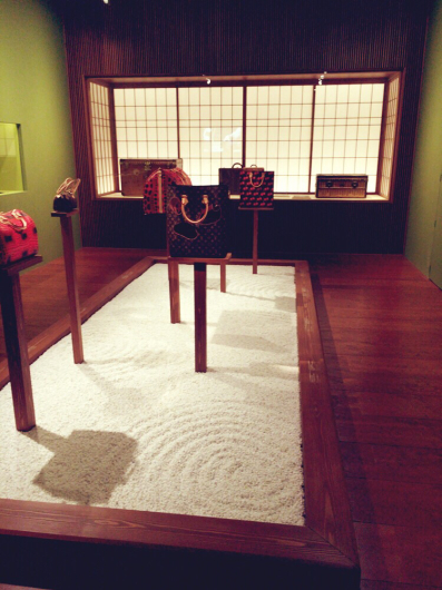 e0300027_01101980.jpg