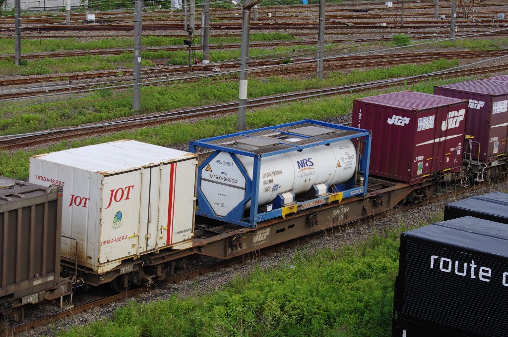 f0203926_045399.jpg