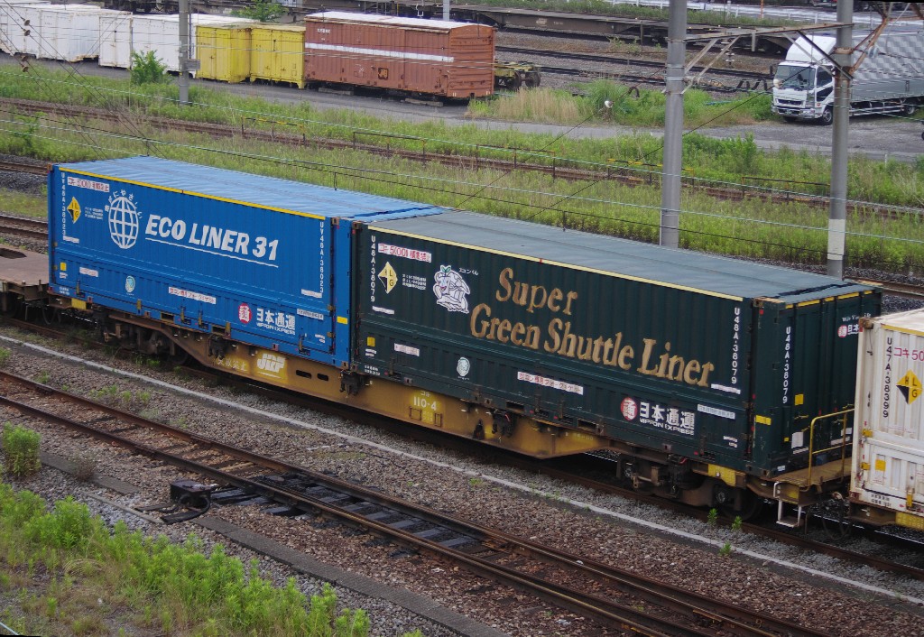 f0203926_231616100.jpg
