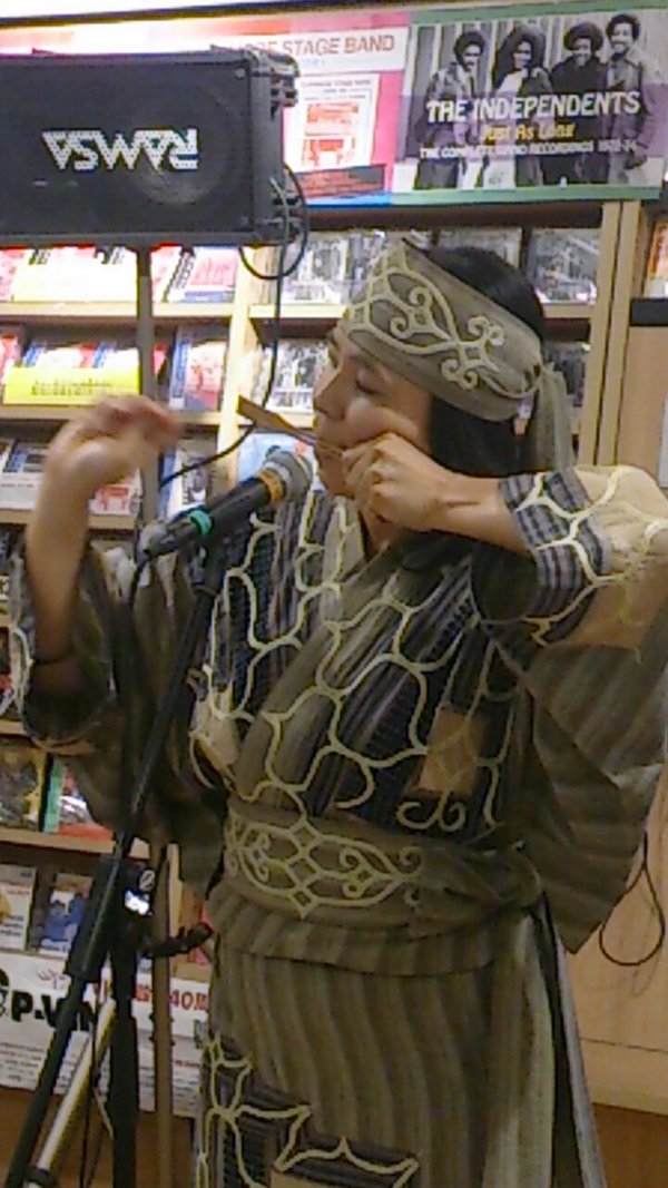 c0002171_22154622.jpg
