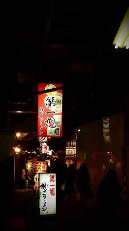 b0048766_23082.jpg
