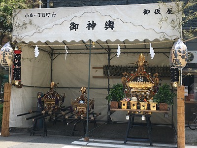 f0065542_1237711.jpg