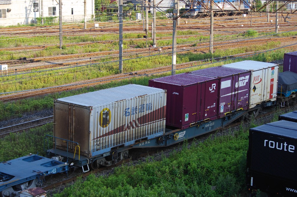 f0203926_0274057.jpg
