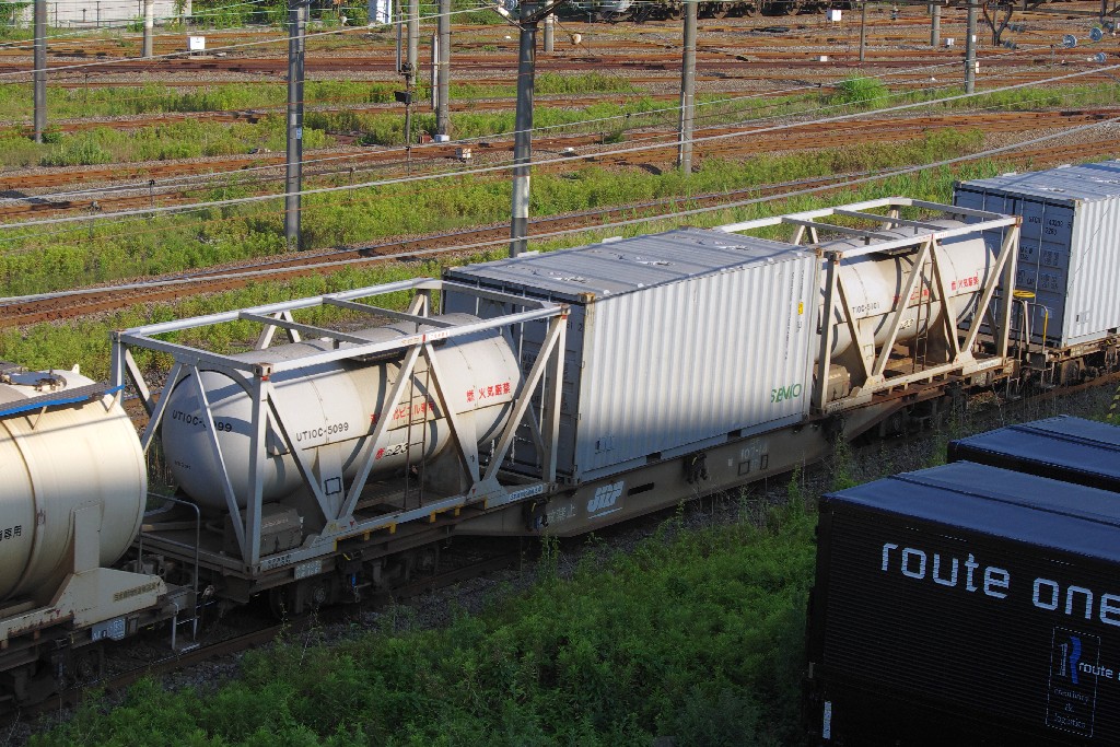 f0203926_22172013.jpg