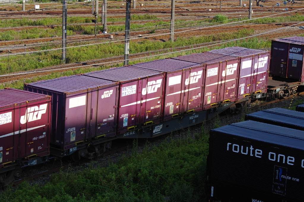 f0203926_22232332.jpg