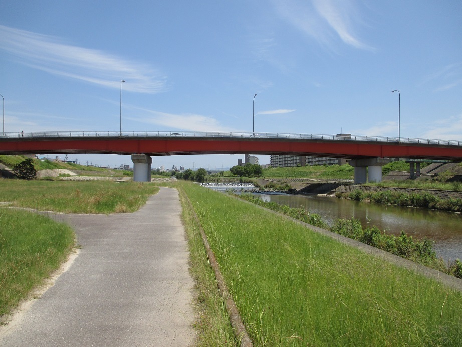 e0242504_05254465.jpg