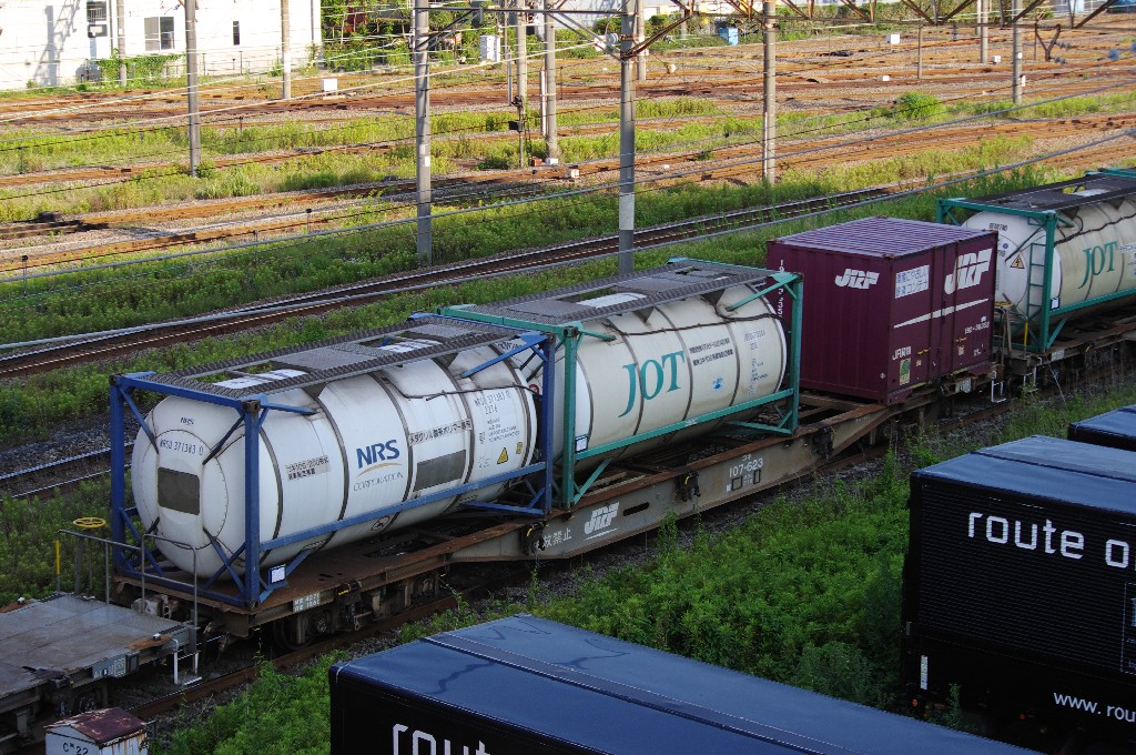 f0203926_0424671.jpg