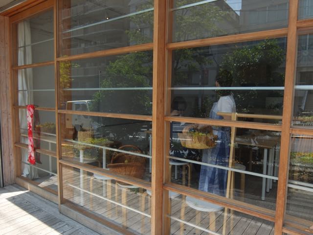 b0309813_2435992.jpg