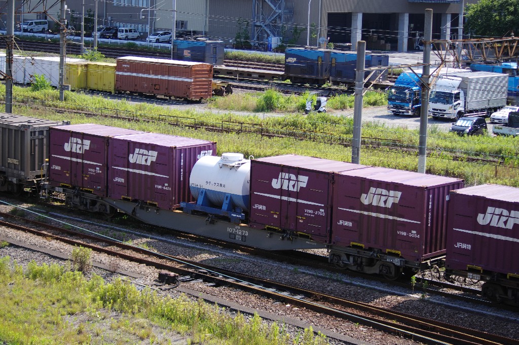 f0203926_23564467.jpg