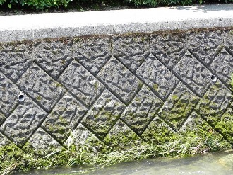f0213825_1362845.jpg