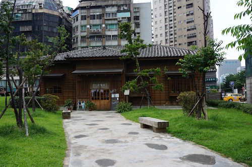 d0341811_23172939.jpg