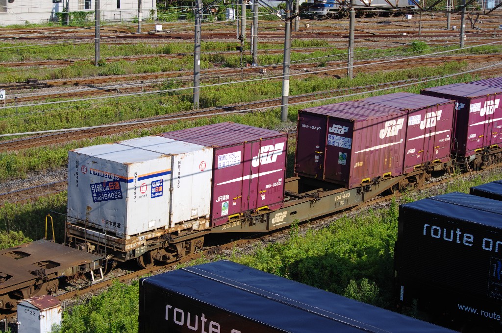 f0203926_09496.jpg