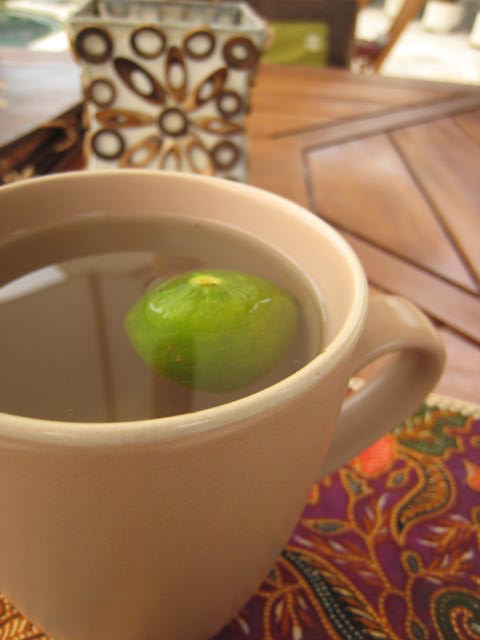 f0036028_10061636.jpg