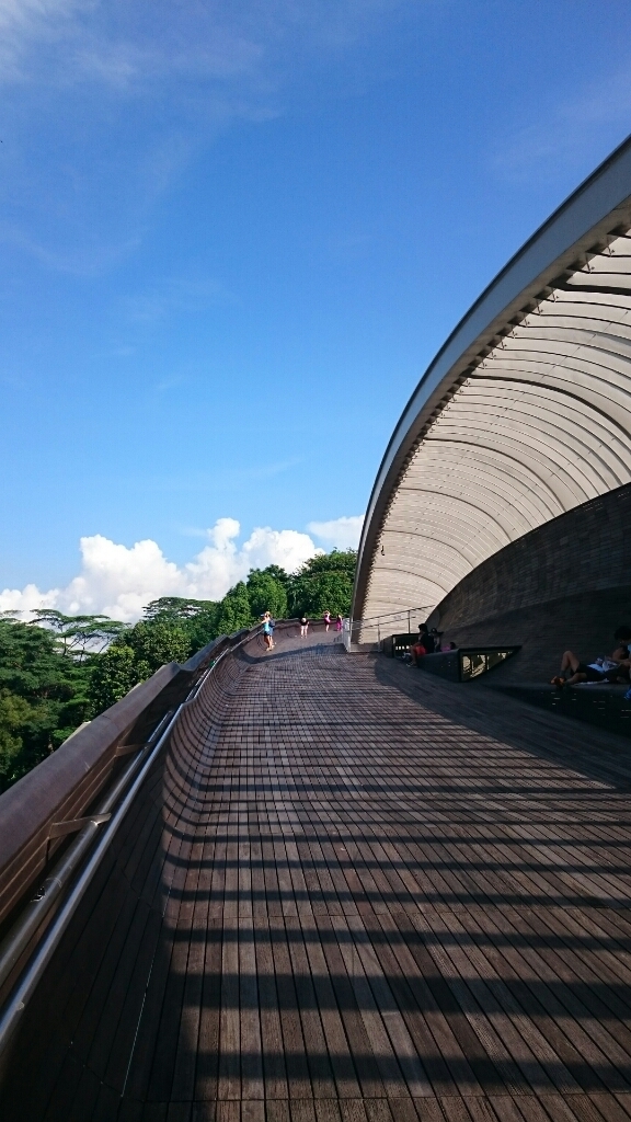 b0009106_22061101.jpg