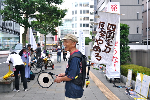 b0242956_16465.jpg