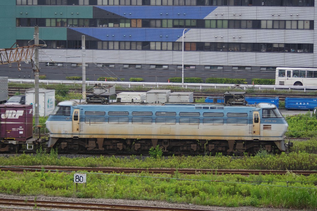 f0203926_22115311.jpg