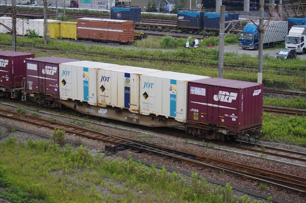 f0203926_0122636.jpg
