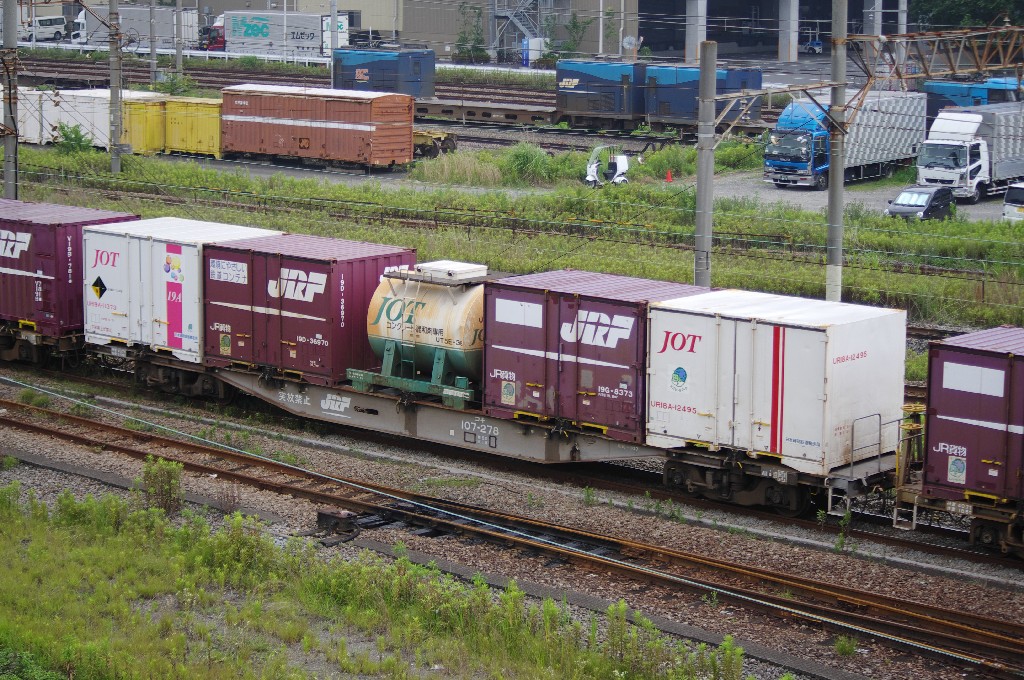 f0203926_053392.jpg