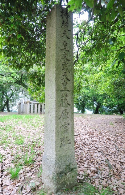 f0351853_03085638.jpg