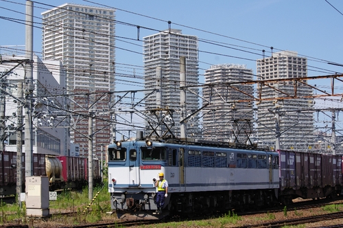 f0203926_2215799.jpg