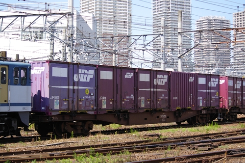 f0203926_2222042.jpg