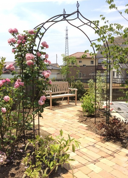 f0339125_19010100.jpg