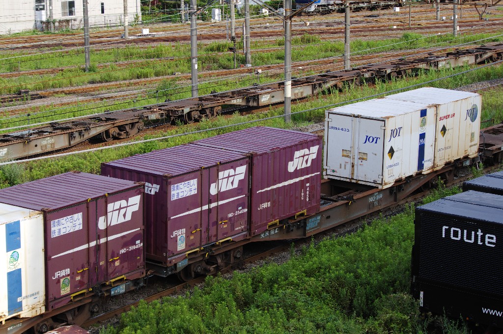 f0203926_23252375.jpg