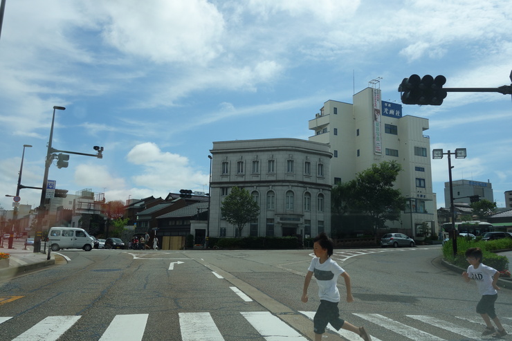 a0287336_1926830.jpg