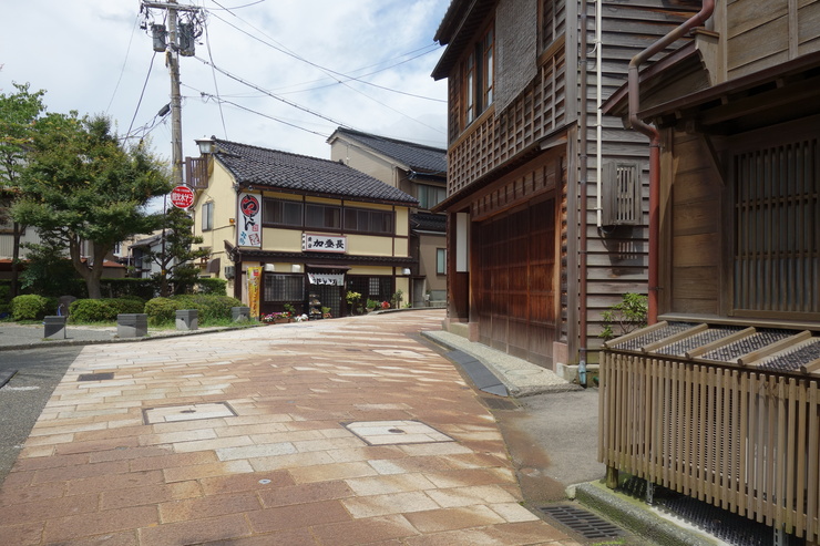 a0287336_1935288.jpg