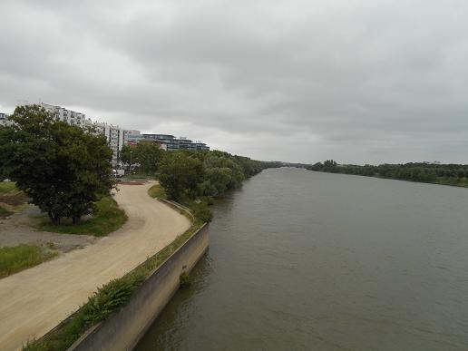 c0221565_1072238.jpg
