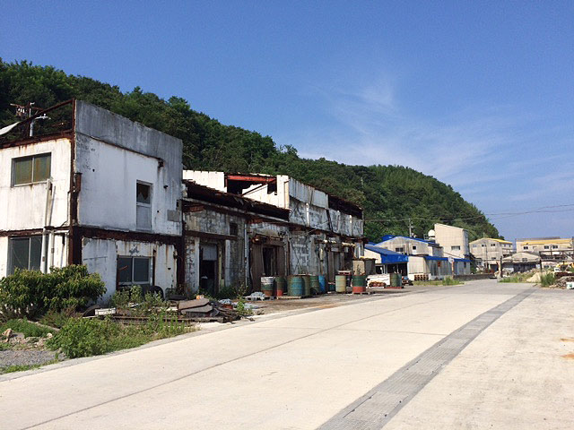 f0056476_1092575.jpg