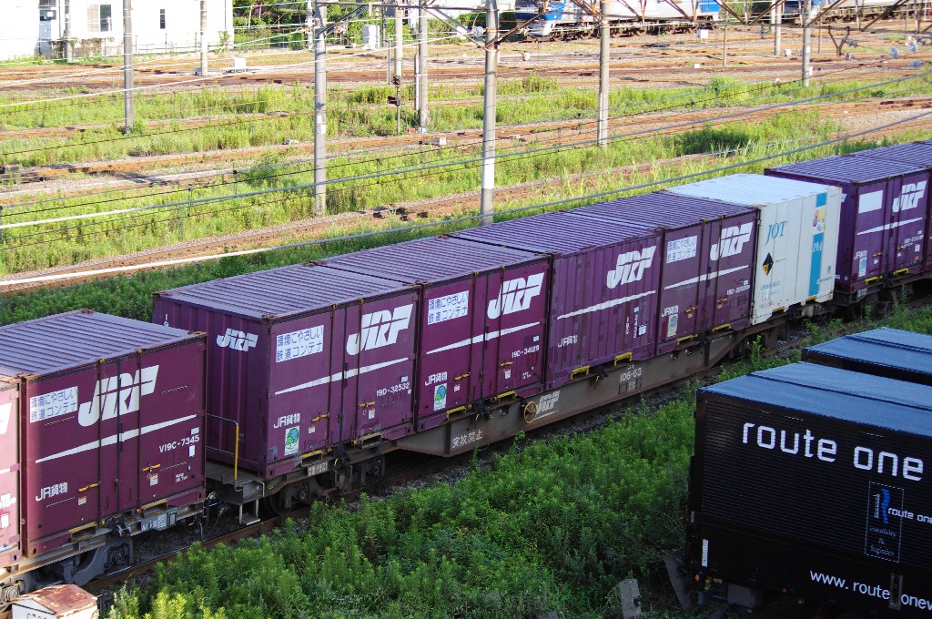 f0203926_2246663.jpg
