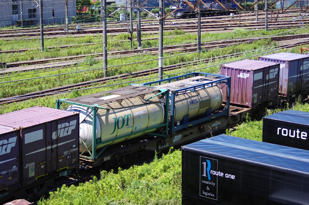 f0203926_2357917.jpg