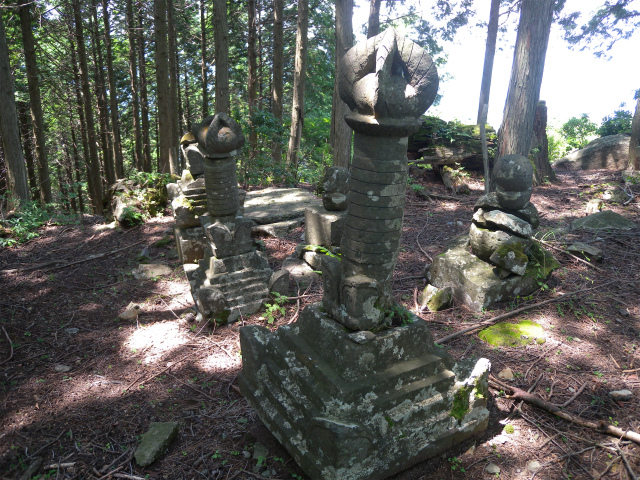 e0272335_1938553.jpg
